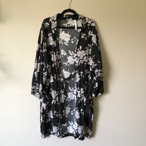 Spiritual Gangster floral open kimono throw black